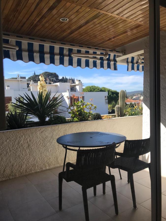 Le Cézanne, 200m plage, grand balcon ,Wifi, Cassis Esterno foto